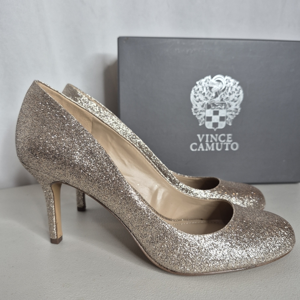 Vince Camuto Sariah Glitter Pumps - Size 7.5
